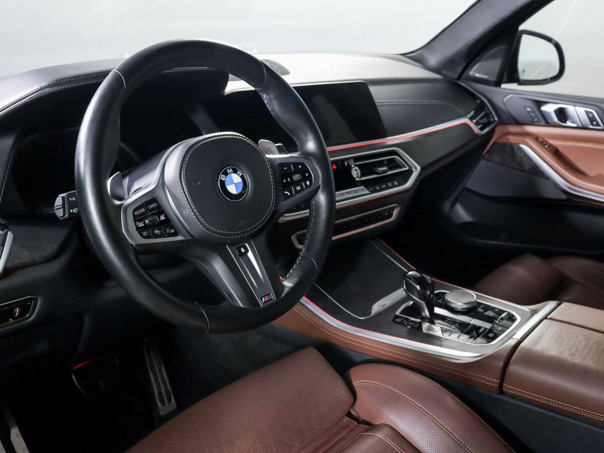 BMW X5 с пробегом — 2021 год. Фото: #10