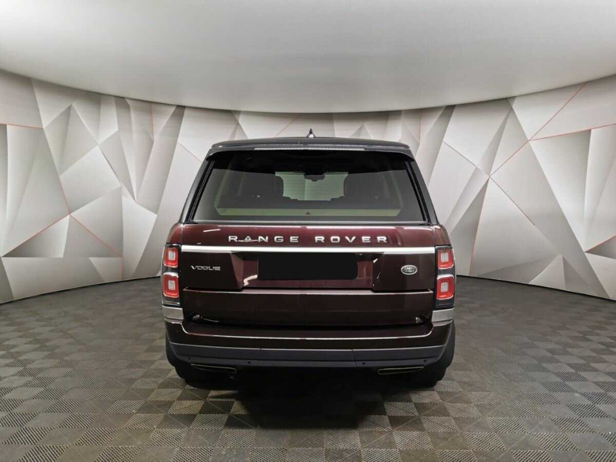 Land Rover Range Rover с пробегом — 2018 год. Фото: #7