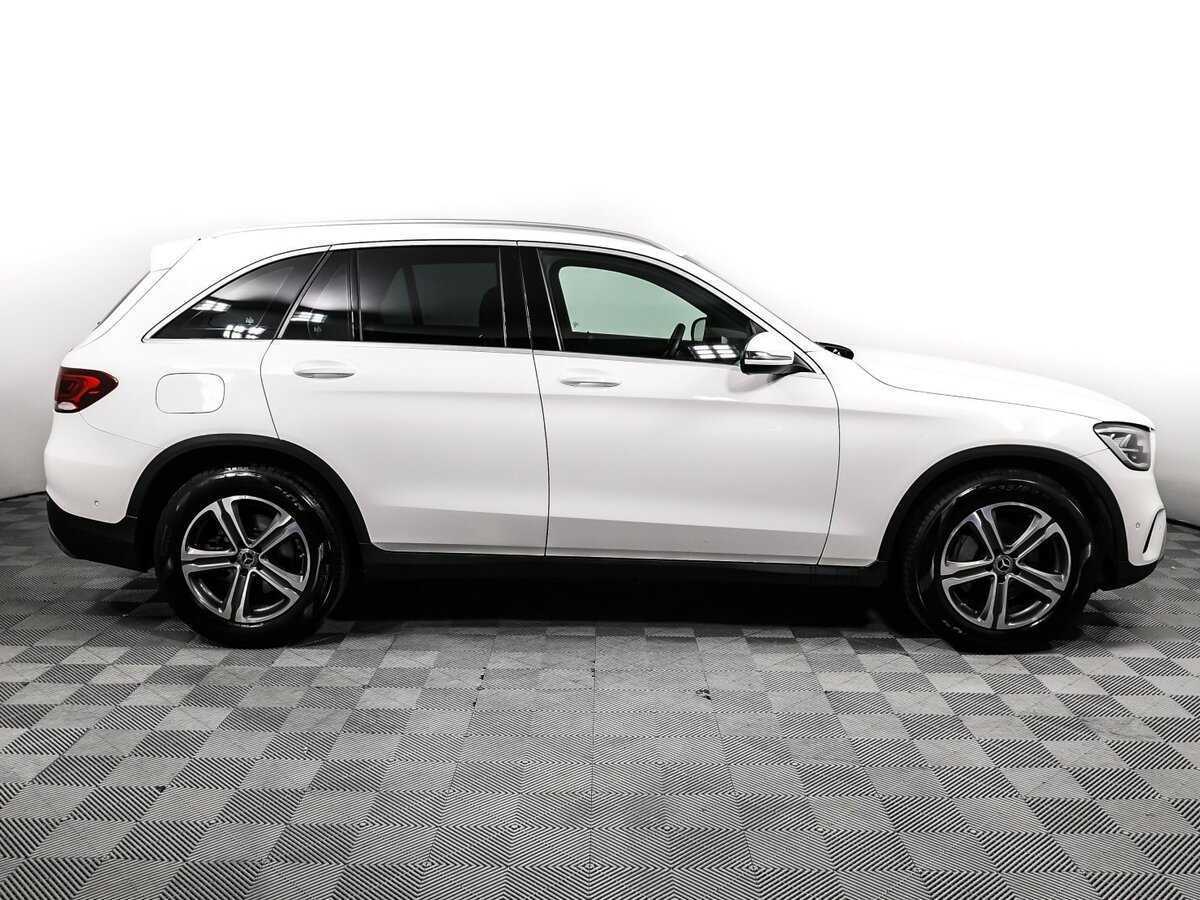 Mercedes-Benz GLC с пробегом — 2020 год. Фото: #3