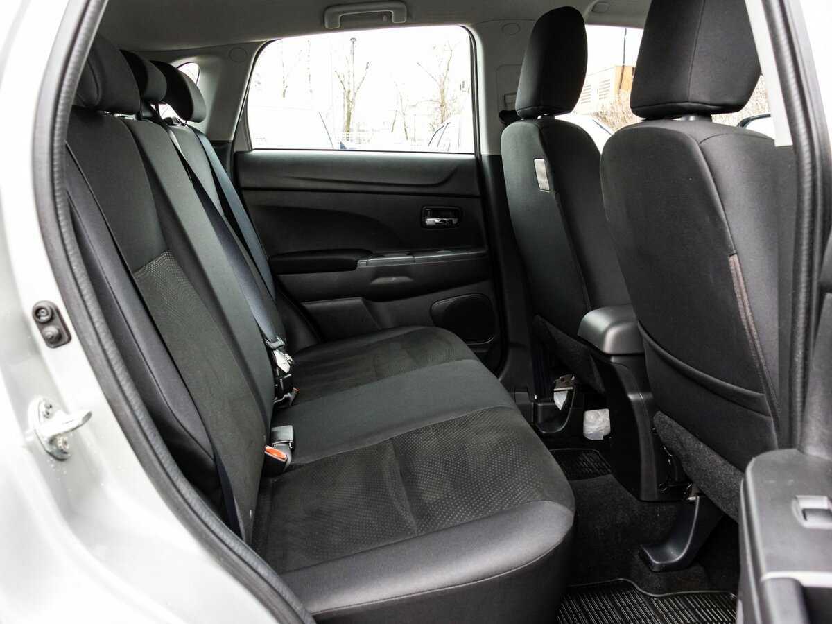 Mitsubishi ASX с пробегом — 2012 год. Фото: #13