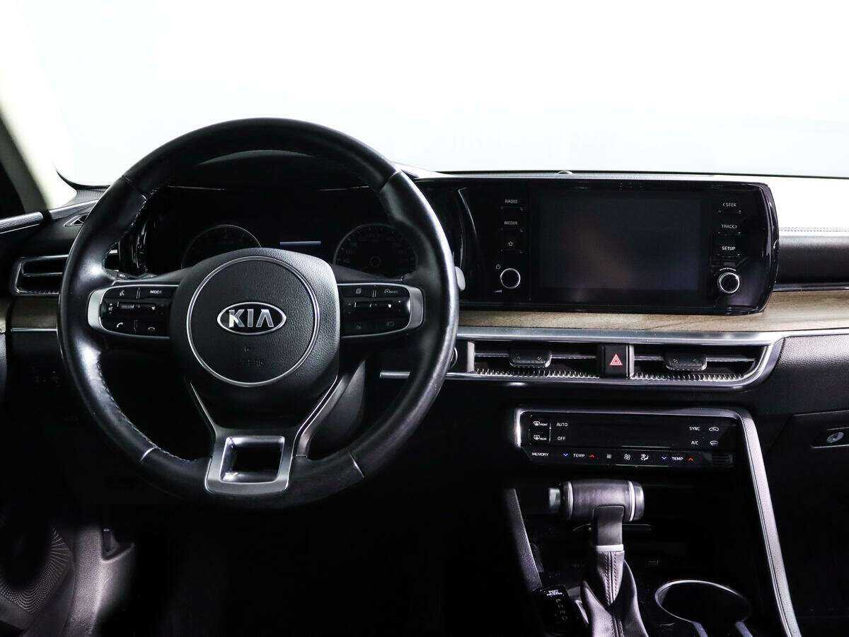 Kia K5 с пробегом — 2021 год. Фото: #9