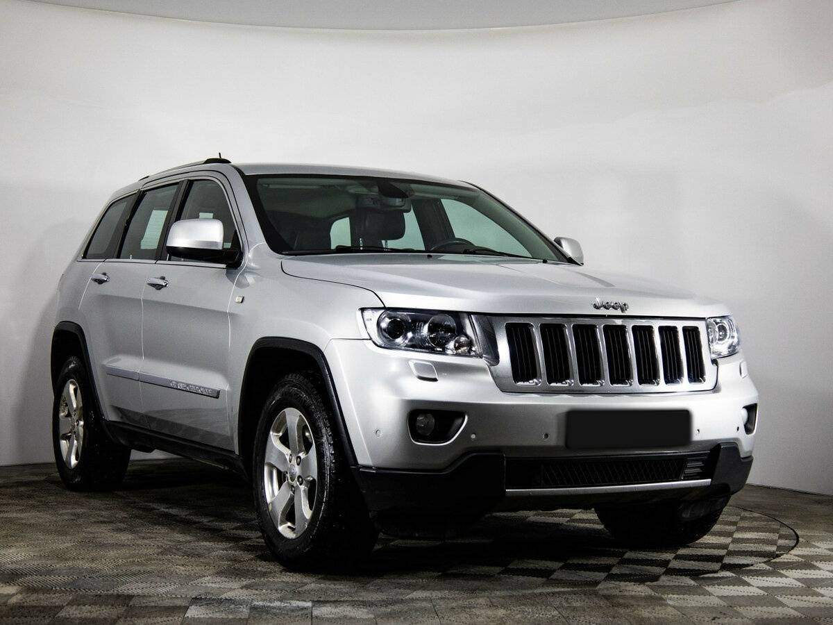 Jeep Grand Cherokee с пробегом — 2012 год. Фото: #2