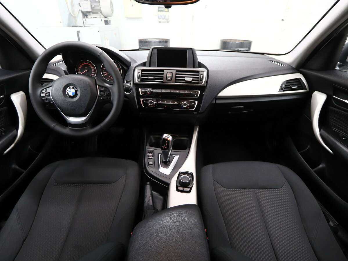 BMW 1 серии с пробегом — 2016 год. Фото: #17