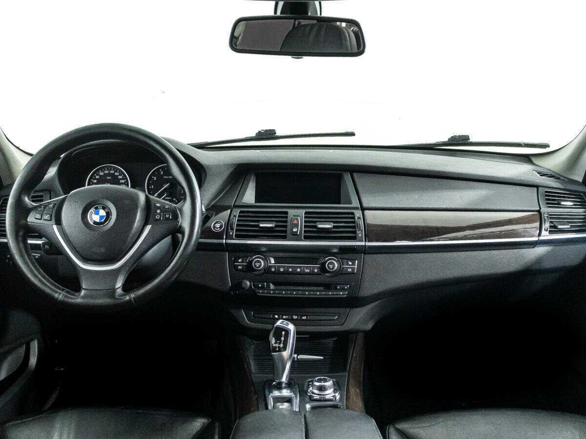BMW X5 с пробегом — 2011 год. Фото: #12