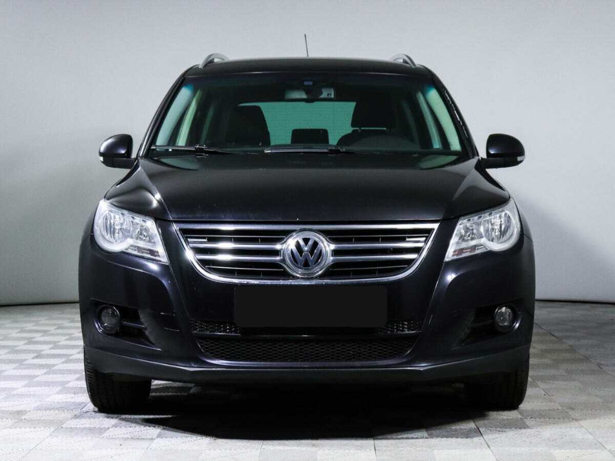 Volkswagen Tiguan с пробегом — 2010 год. Фото: #1