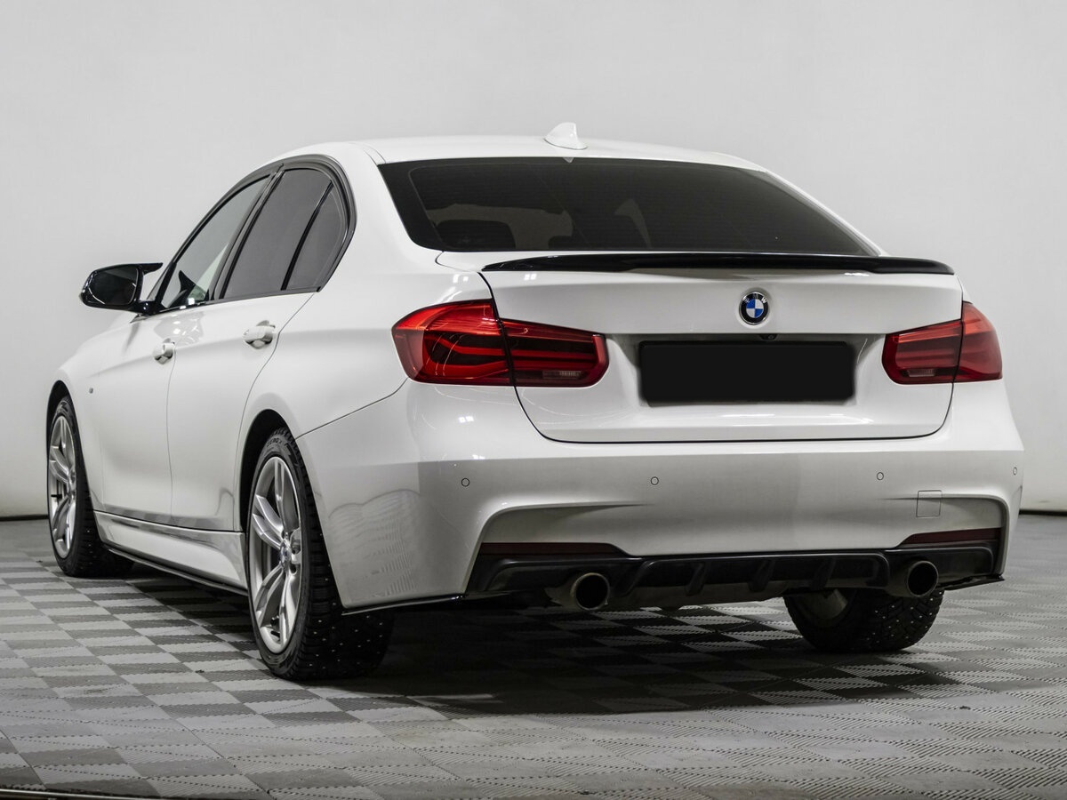 BMW 3 серии с пробегом — 2018 год. Фото: #5