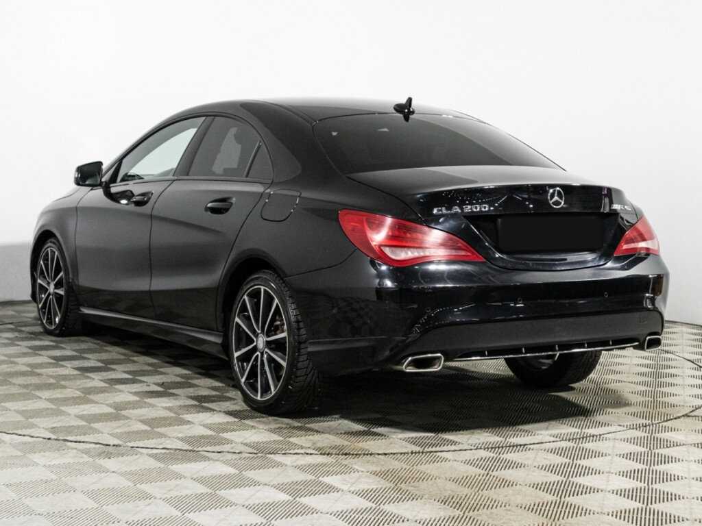 Mercedes-Benz CLA с пробегом — 2015 год. Фото: #6