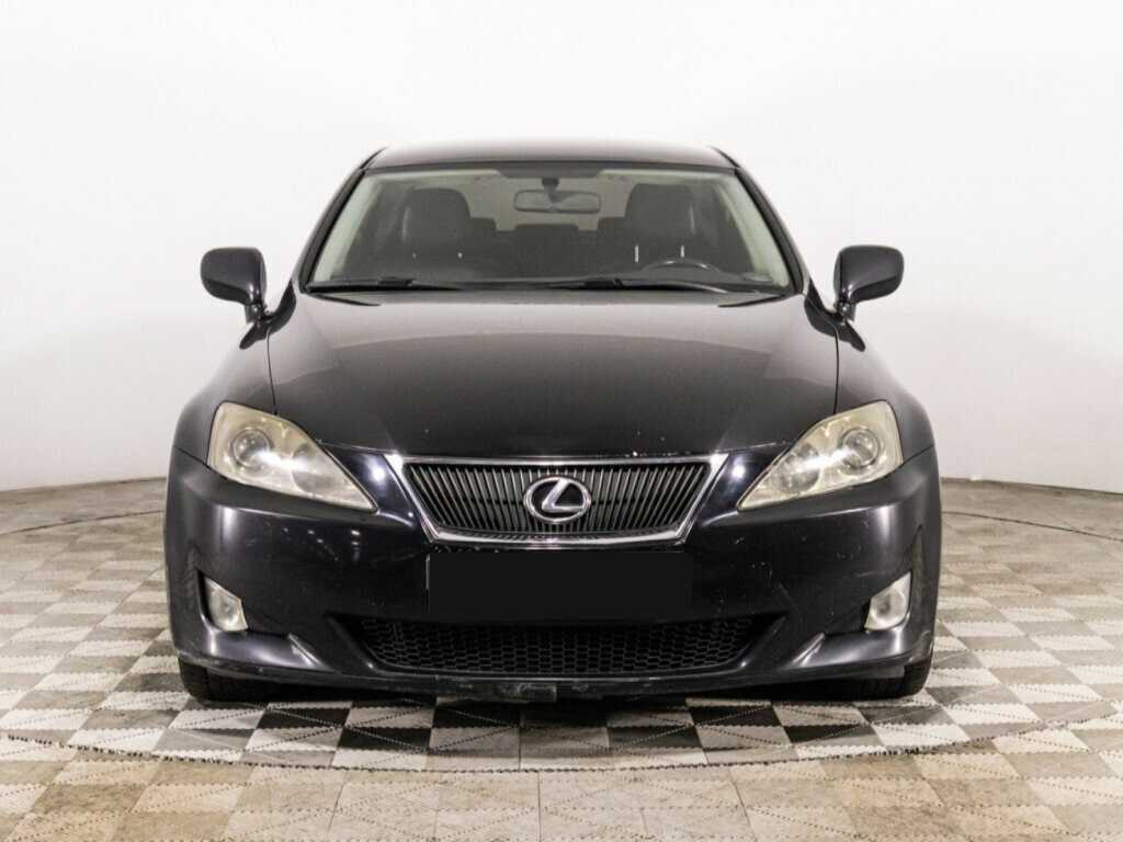 Lexus IS с пробегом — 2005 год. Фото: #1