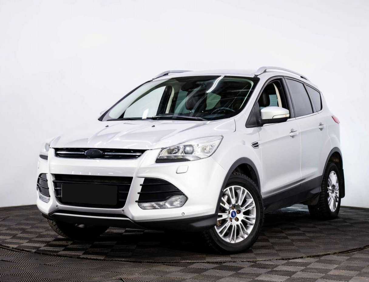 Ford Kuga с пробегом — 2014 год. Фото: #0