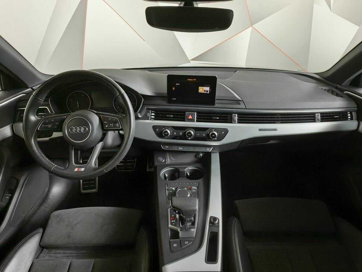 Audi A4 с пробегом — 2017 год. Фото: #9