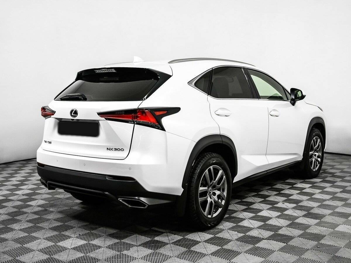 Lexus NX с пробегом — 2018 год. Фото: #4