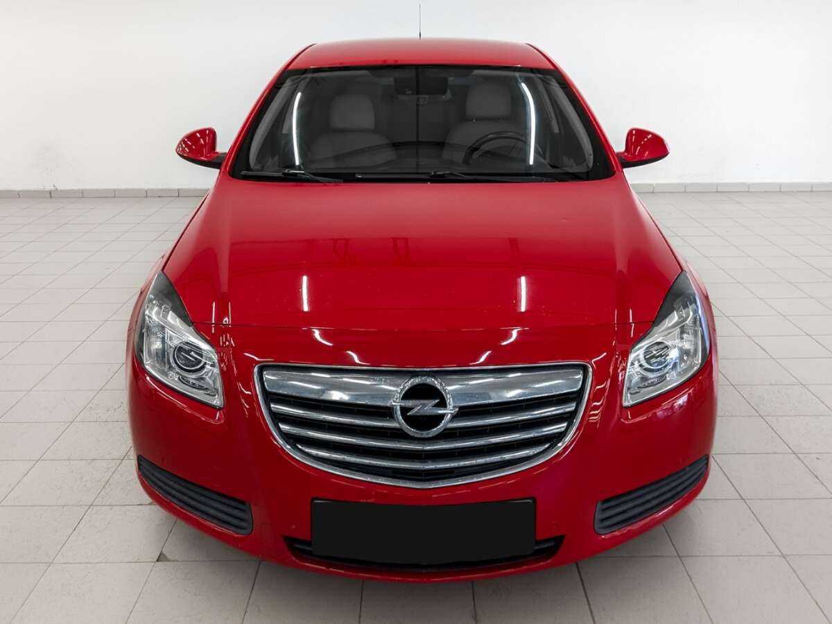 Opel Insignia с пробегом — 2012 год. Фото: #1