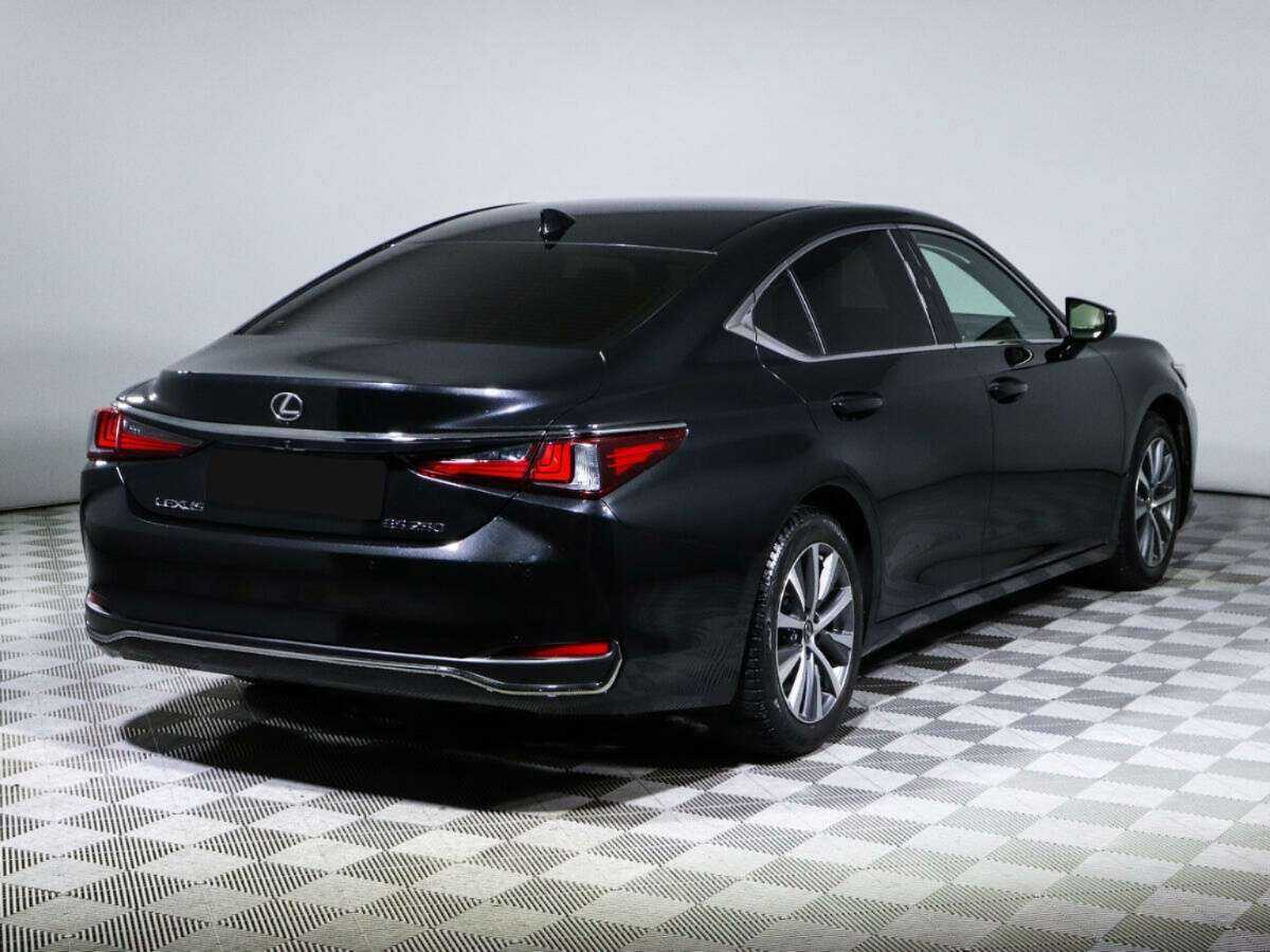 Lexus ES с пробегом — 2020 год. Фото: #2