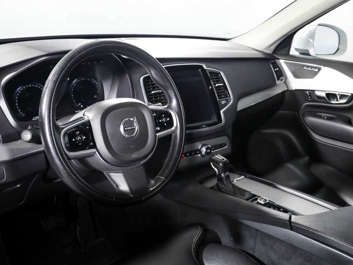 Volvo XC90 с пробегом — 2016 год. Фото: #10