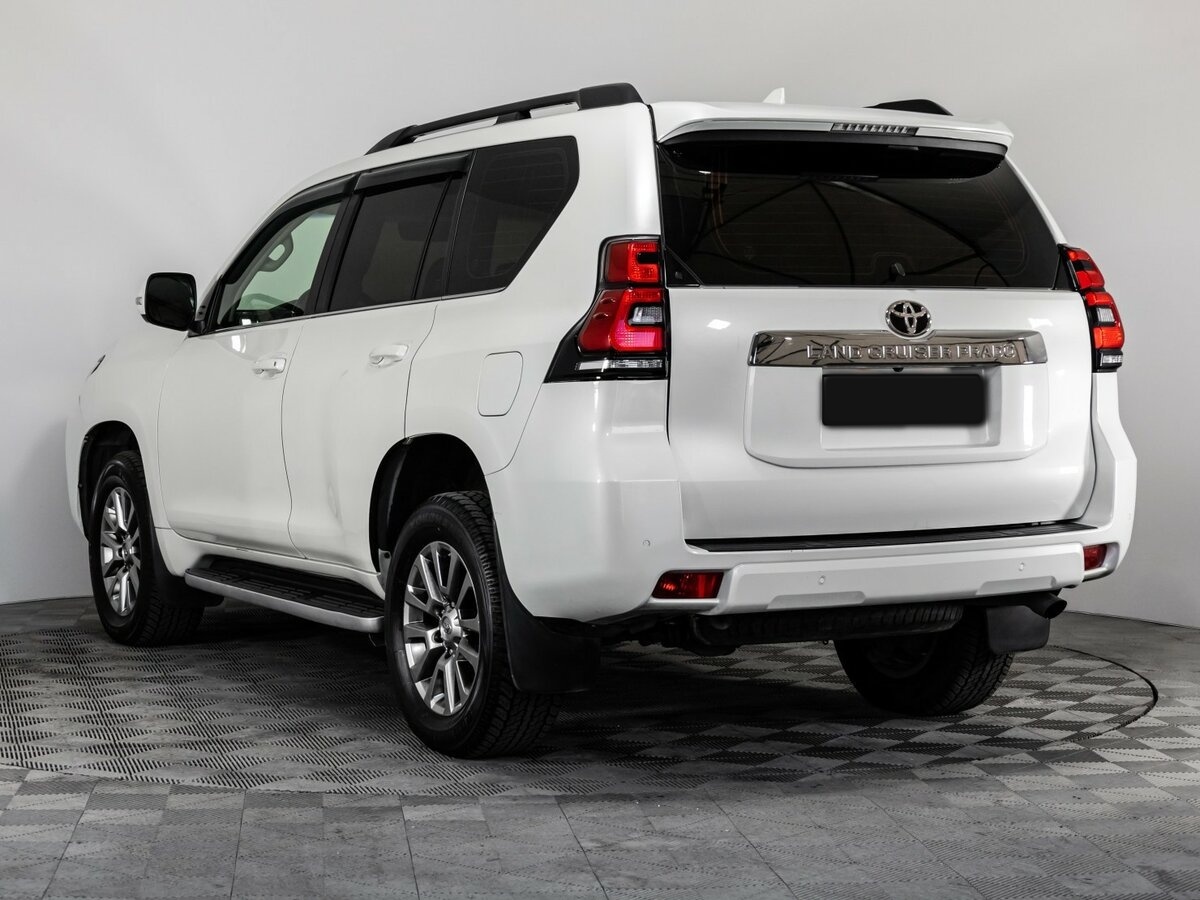 Toyota Land Cruiser Prado с пробегом — 2019 год. Фото: #6