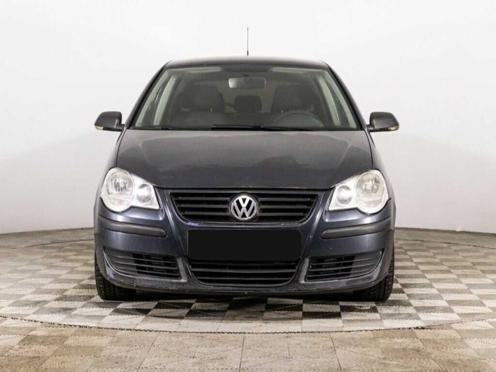 Volkswagen Polo с пробегом — 2006 год. Фото: #1