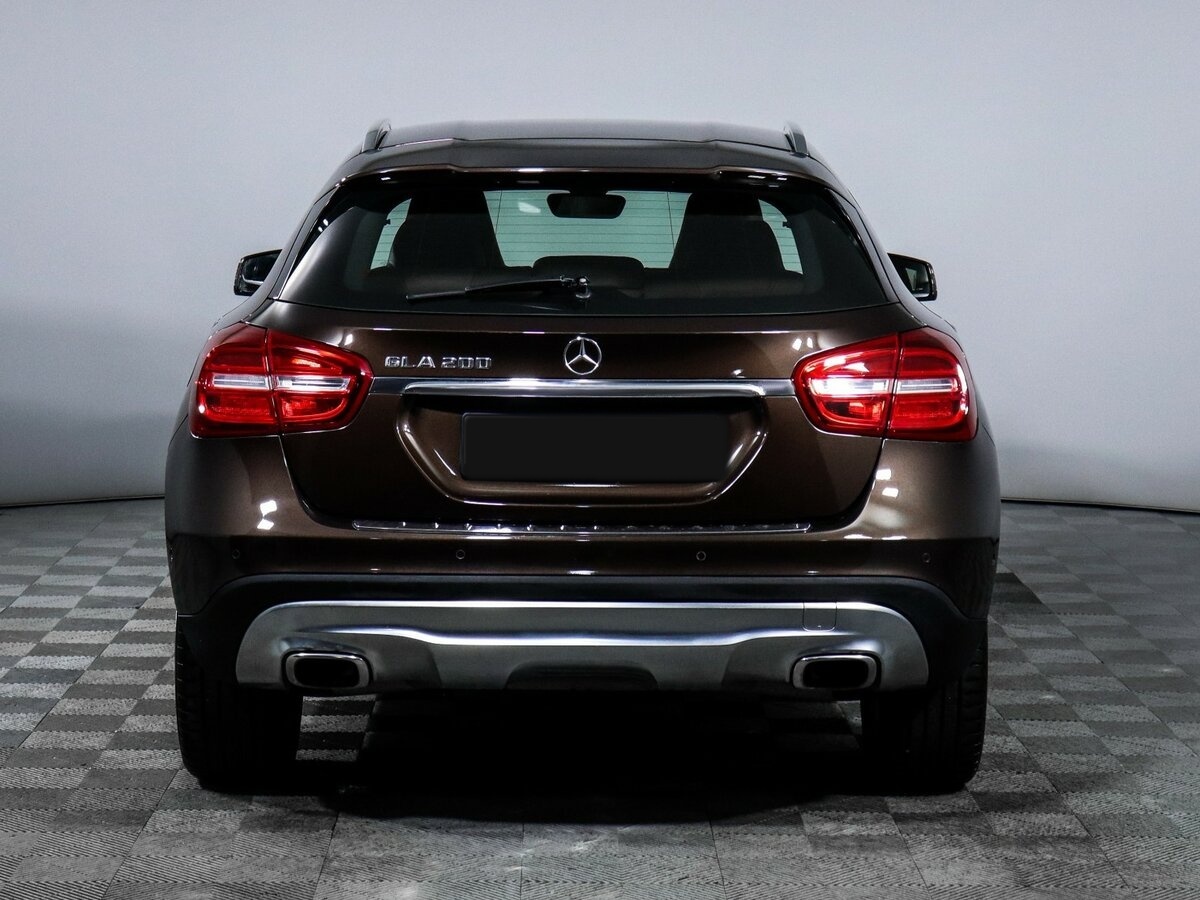 Mercedes-Benz GLA с пробегом — 2014 год. Фото: #4