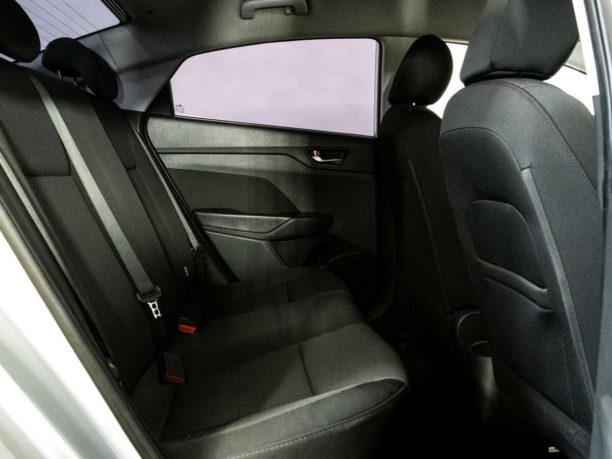 Hyundai Solaris с пробегом — 2018 год. Фото: #14