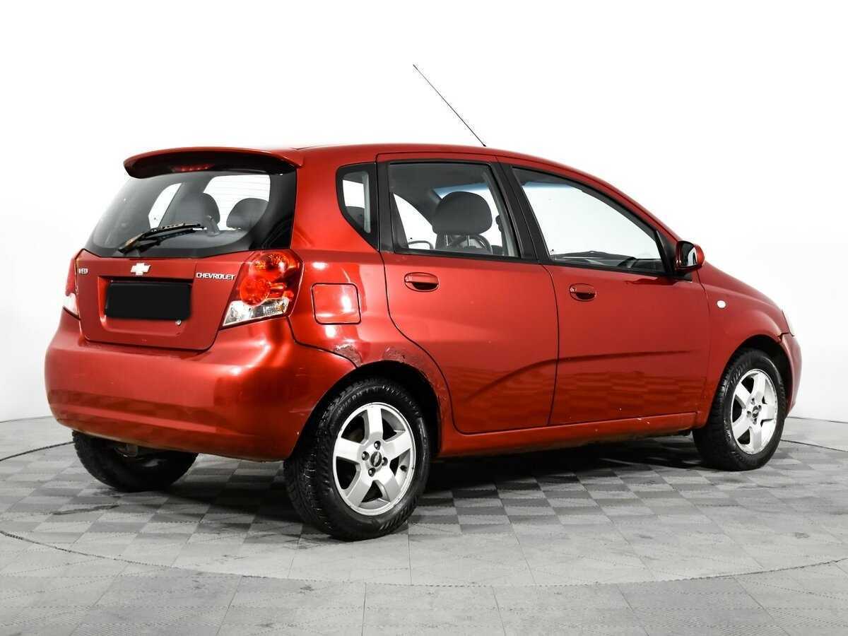 Chevrolet Aveo с пробегом — 2007 год. Фото: #4