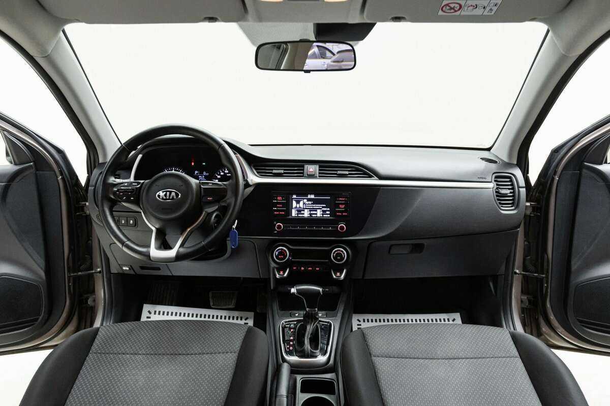 Kia Rio с пробегом — 2021 год. Фото: #7