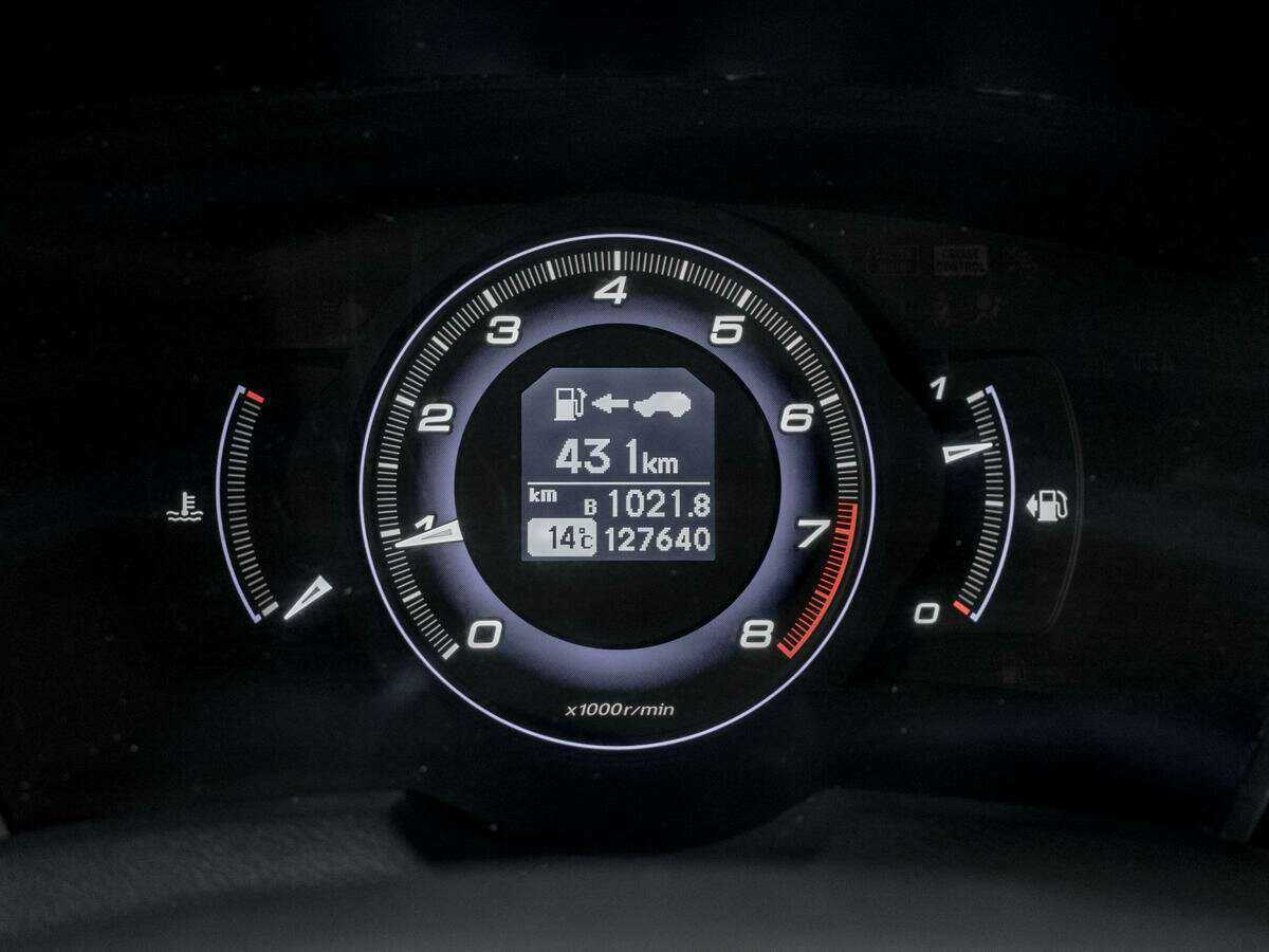 Honda Civic с пробегом — 2006 год. Фото: #10