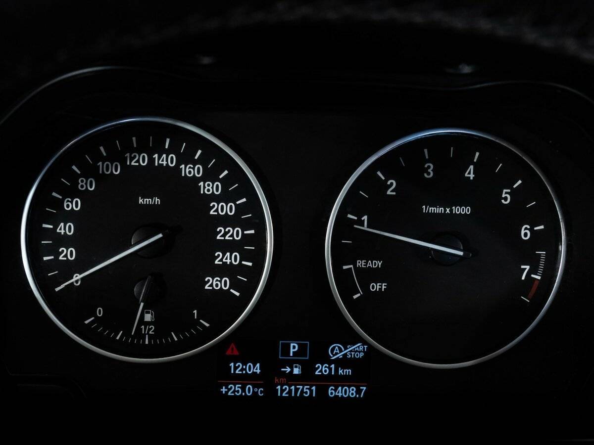 BMW 1 серии с пробегом — 2013 год. Фото: #14