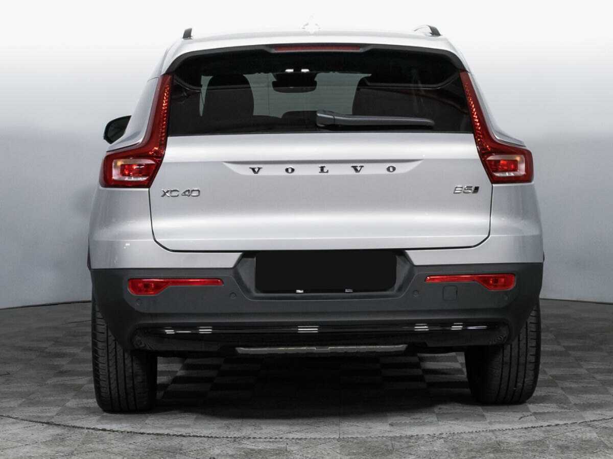 Volvo XC40 с пробегом — 2023 год. Фото: #4