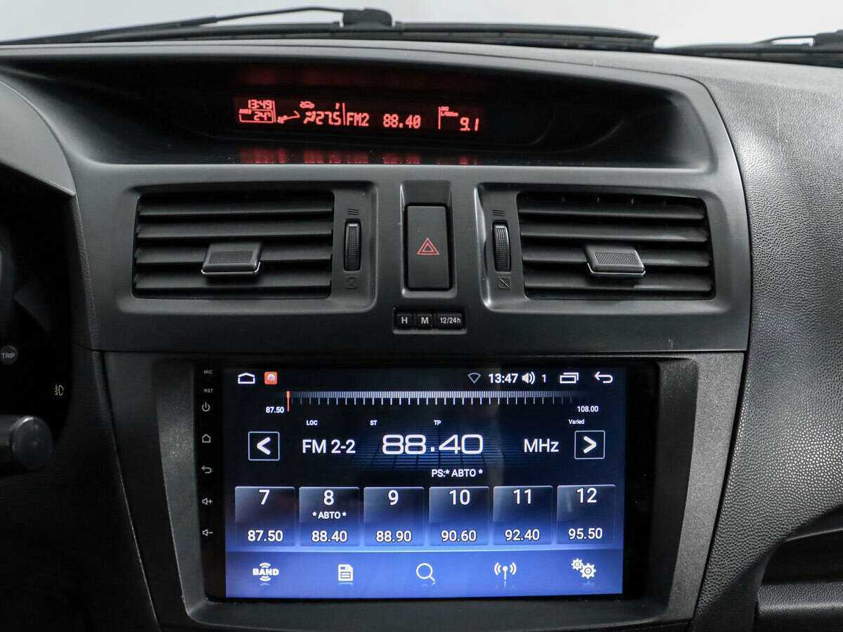 Mazda 5 с пробегом — 2011 год. Фото: #14