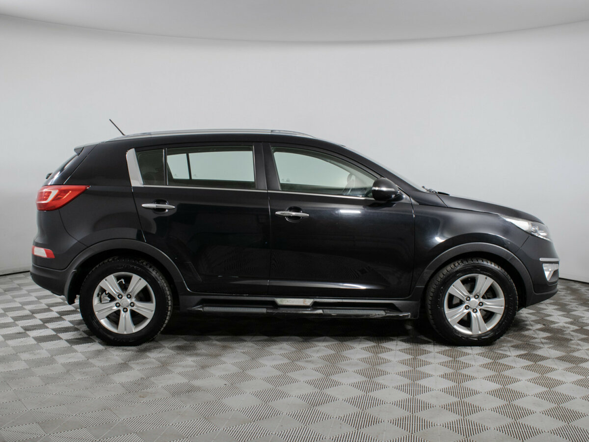 Kia Sportage с пробегом — 2011 год. Фото: #3