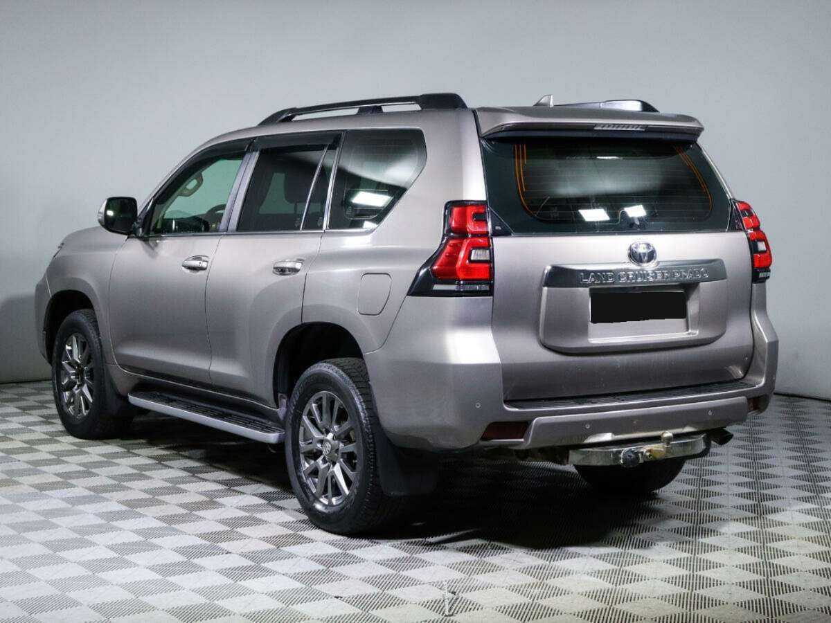 Toyota Land Cruiser Prado с пробегом — 2019 год. Фото: #5