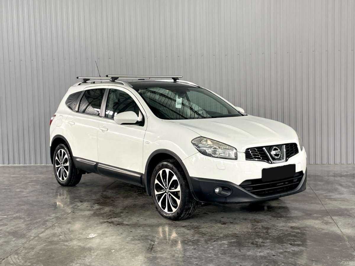 Nissan Qashqai+2 с пробегом — 2011 год. Фото: #2