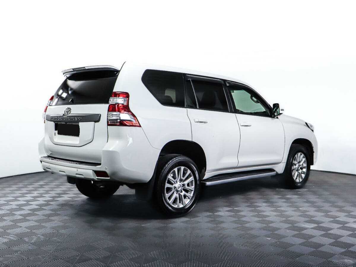Toyota Land Cruiser Prado с пробегом — 2013 год. Фото: #4