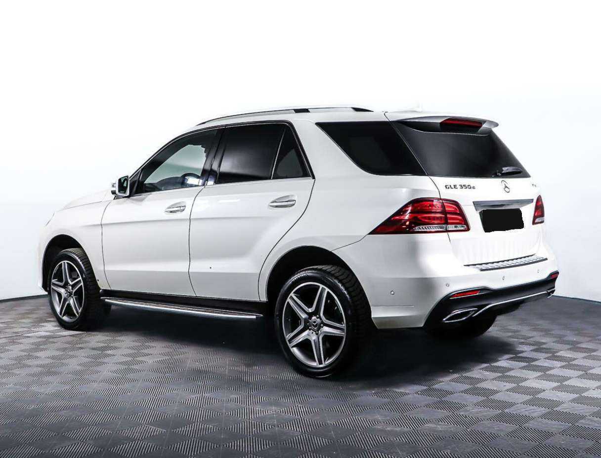 Mercedes-Benz GLE с пробегом — 2015 год. Фото: #6