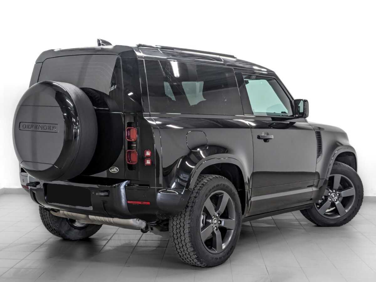 Land Rover Defender с пробегом — 2021 год. Фото: #4