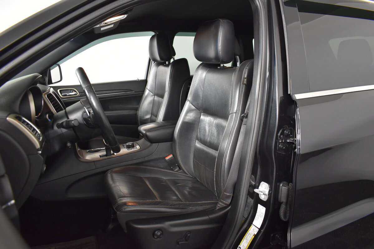 Jeep Grand Cherokee с пробегом — 2014 год. Фото: #8