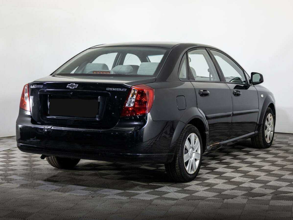Chevrolet Lacetti с пробегом — 2011 год. Фото: #4