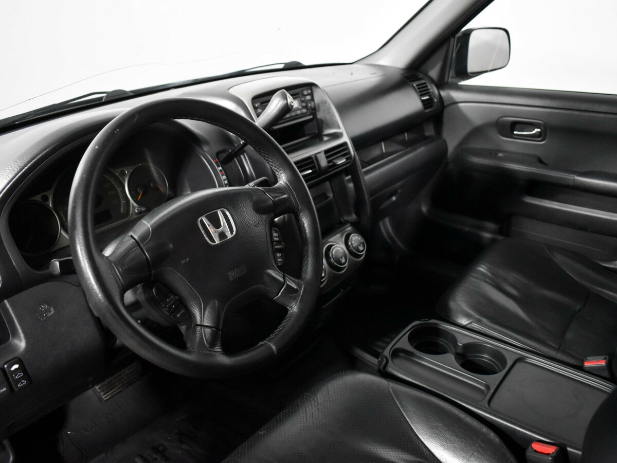 Honda CR-V с пробегом — 2005 год. Фото: #7