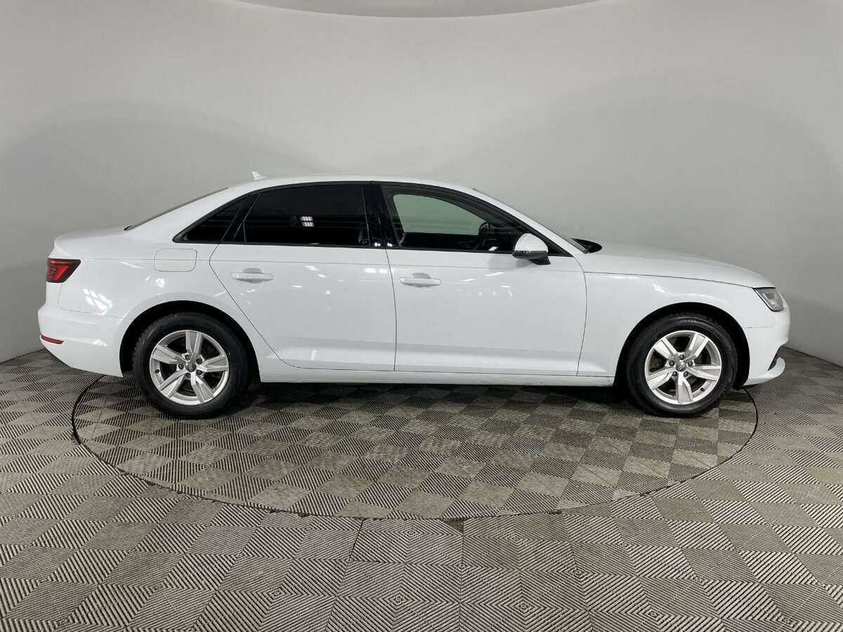 Audi A4 с пробегом — 2018 год. Фото: #3
