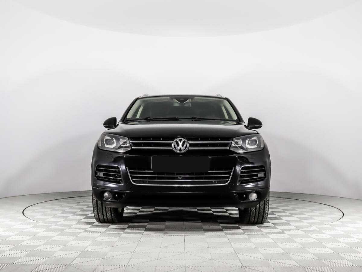 Volkswagen Touareg с пробегом — 2010 год. Фото: #1