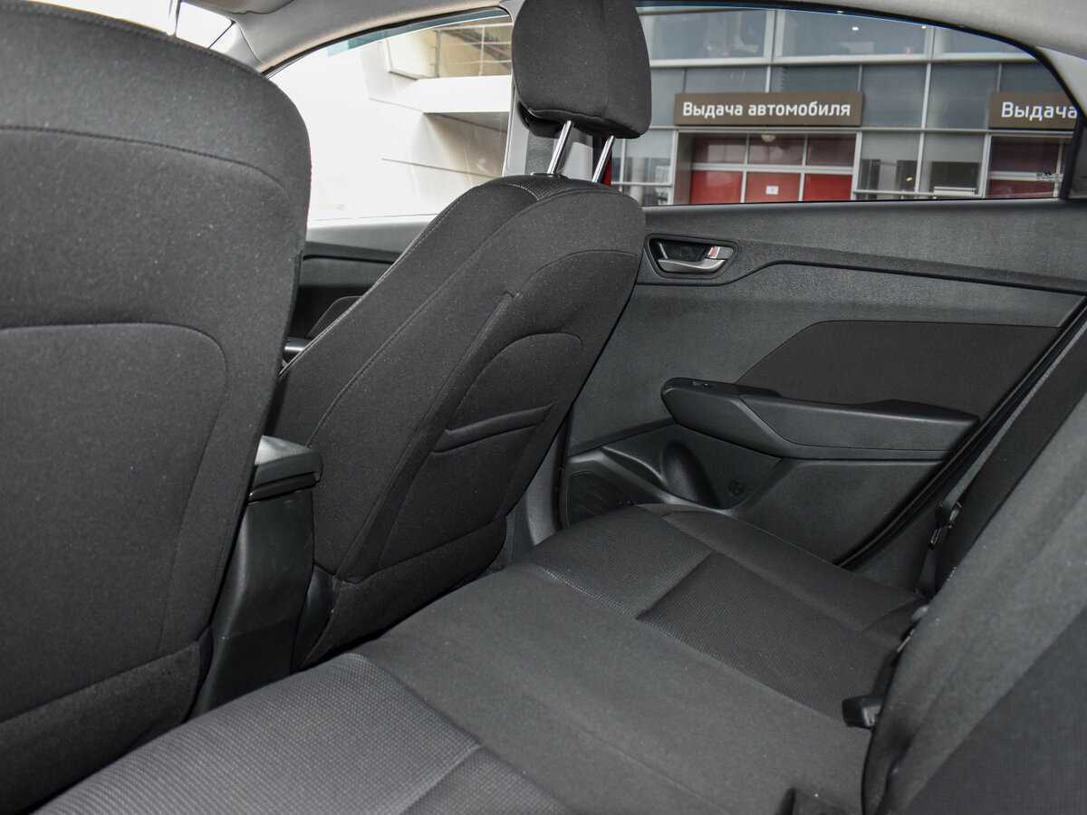 Hyundai Solaris с пробегом — 2019 год. Фото: #11