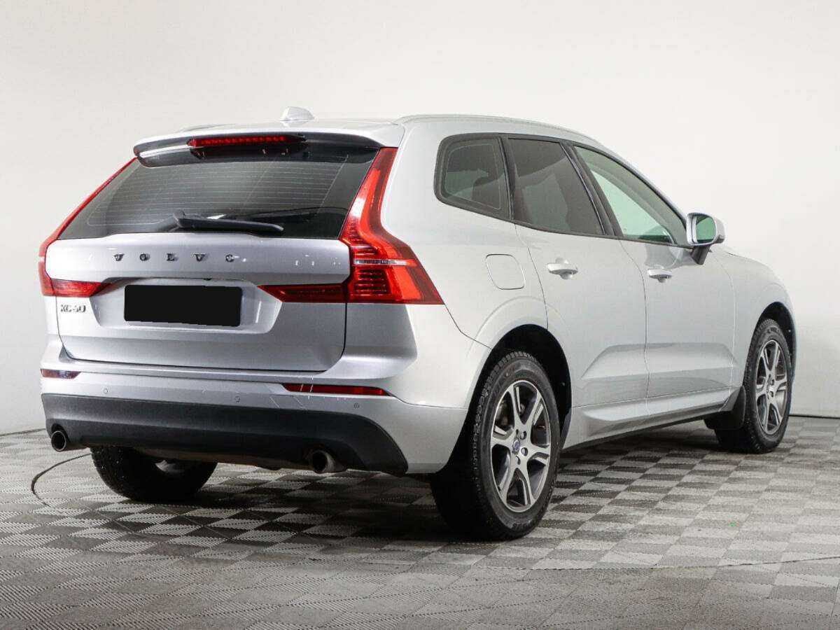 Volvo XC60 с пробегом — 2018 год. Фото: #4