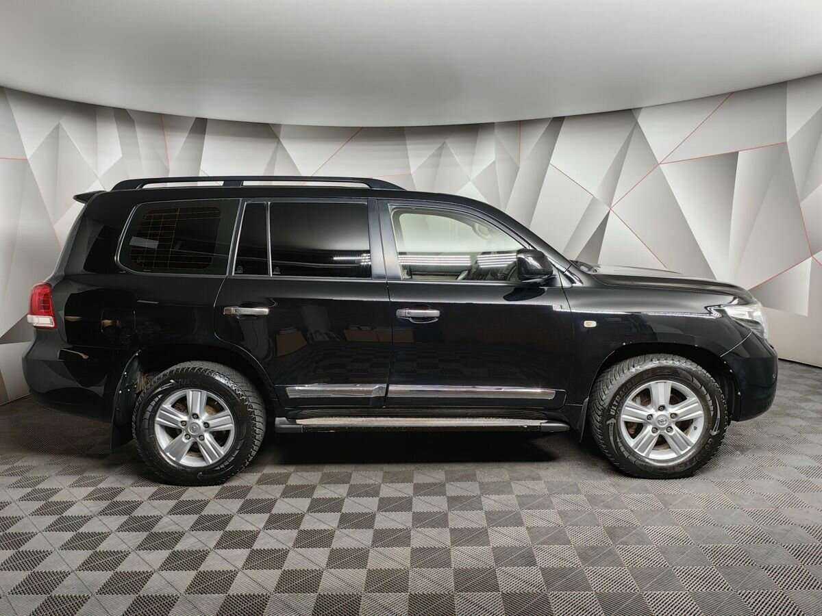 Toyota Land Cruiser с пробегом — 2011 год. Фото: #5