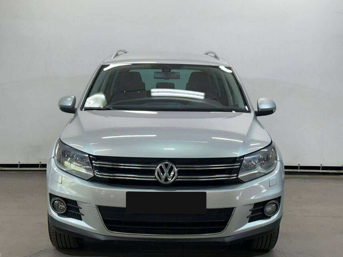 Volkswagen Tiguan с пробегом — 2011 год. Фото: #1