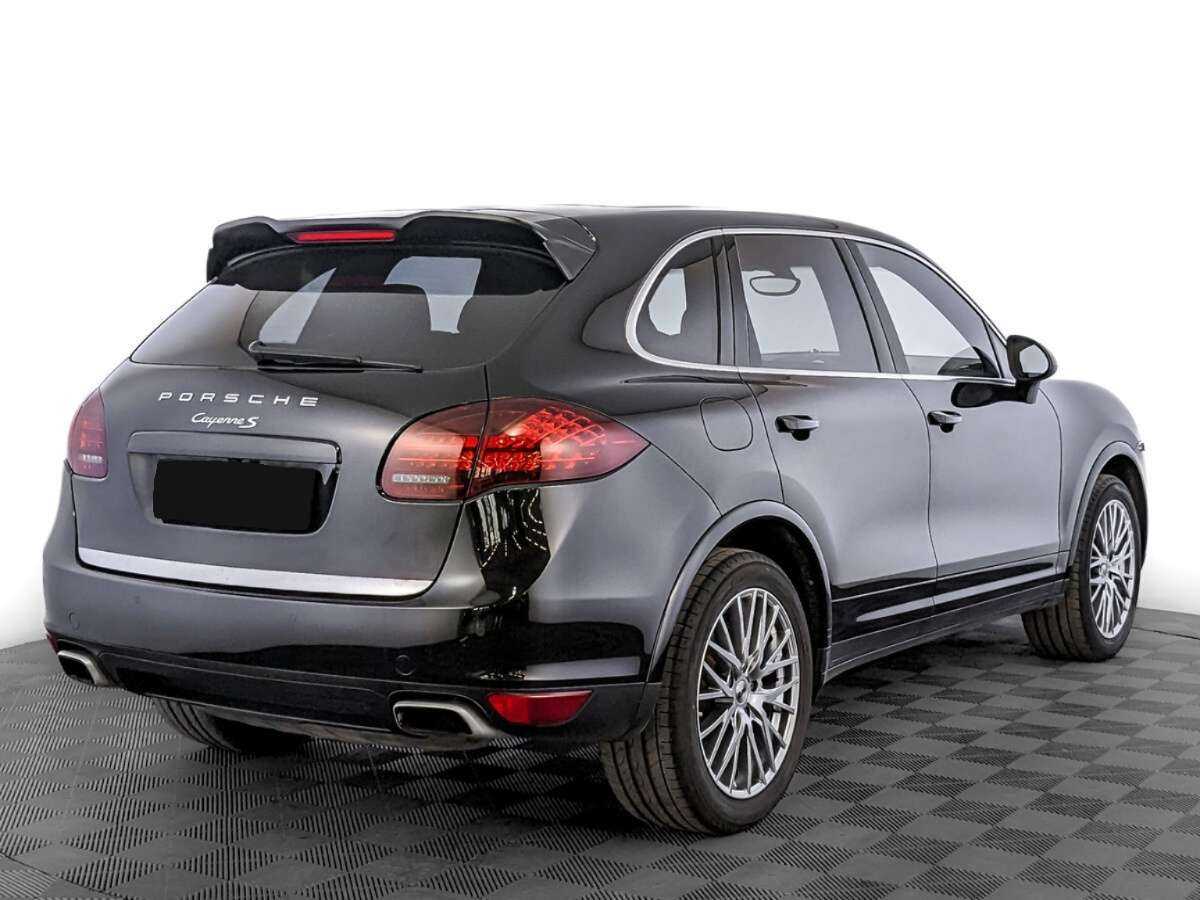 Porsche Cayenne с пробегом — 2013 год. Фото: #4