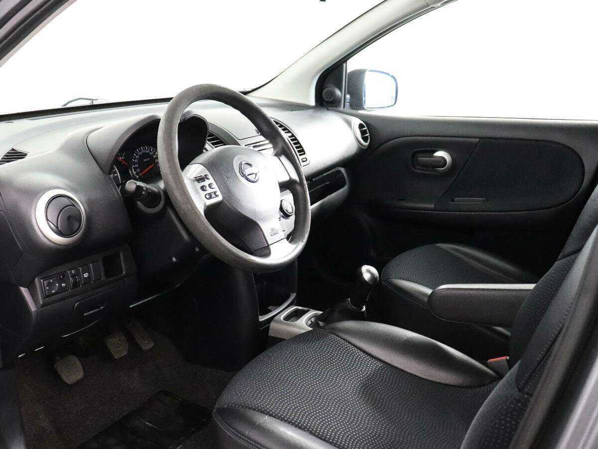 Nissan Note с пробегом — 2012 год. Фото: #7