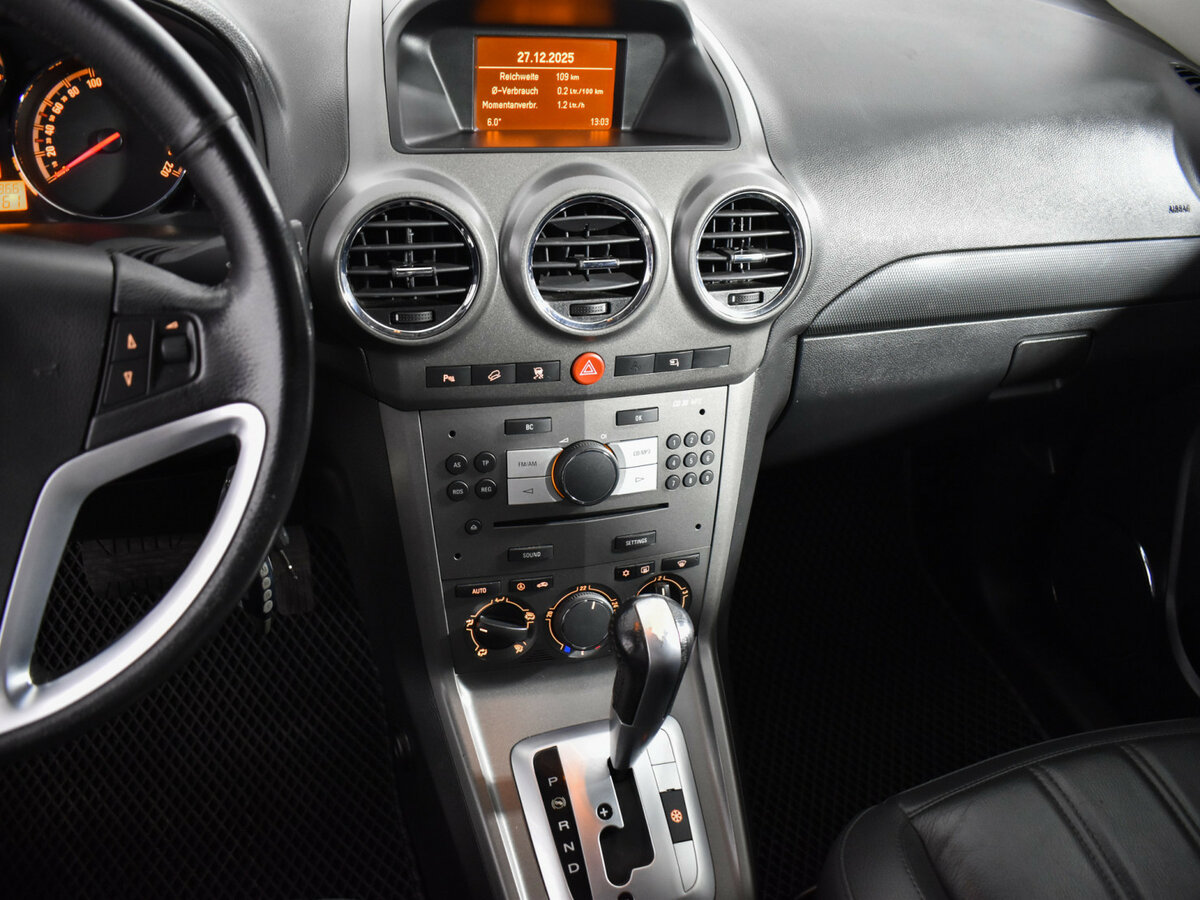 Opel Antara с пробегом — 2010 год. Фото: #14