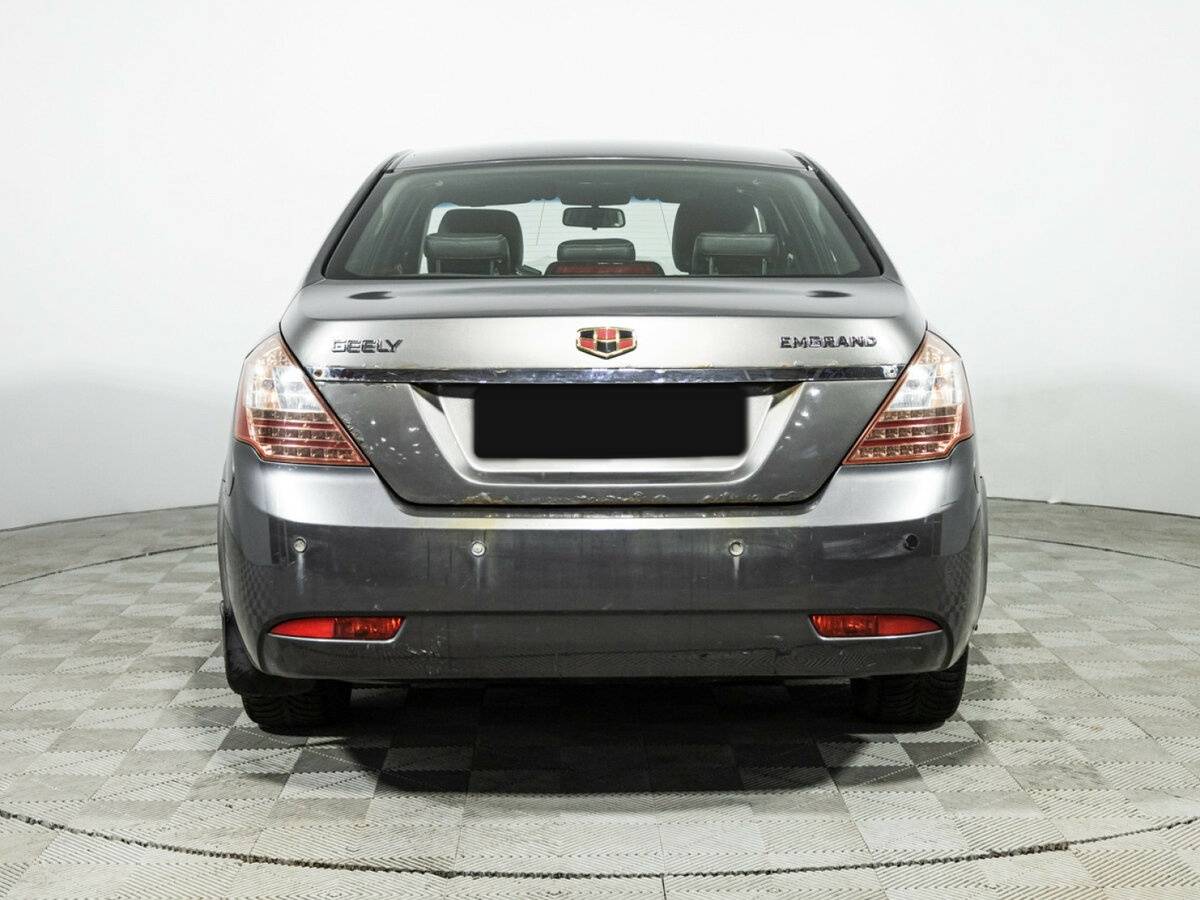 Geely Emgrand EC7 с пробегом — 2013 год. Фото: #5
