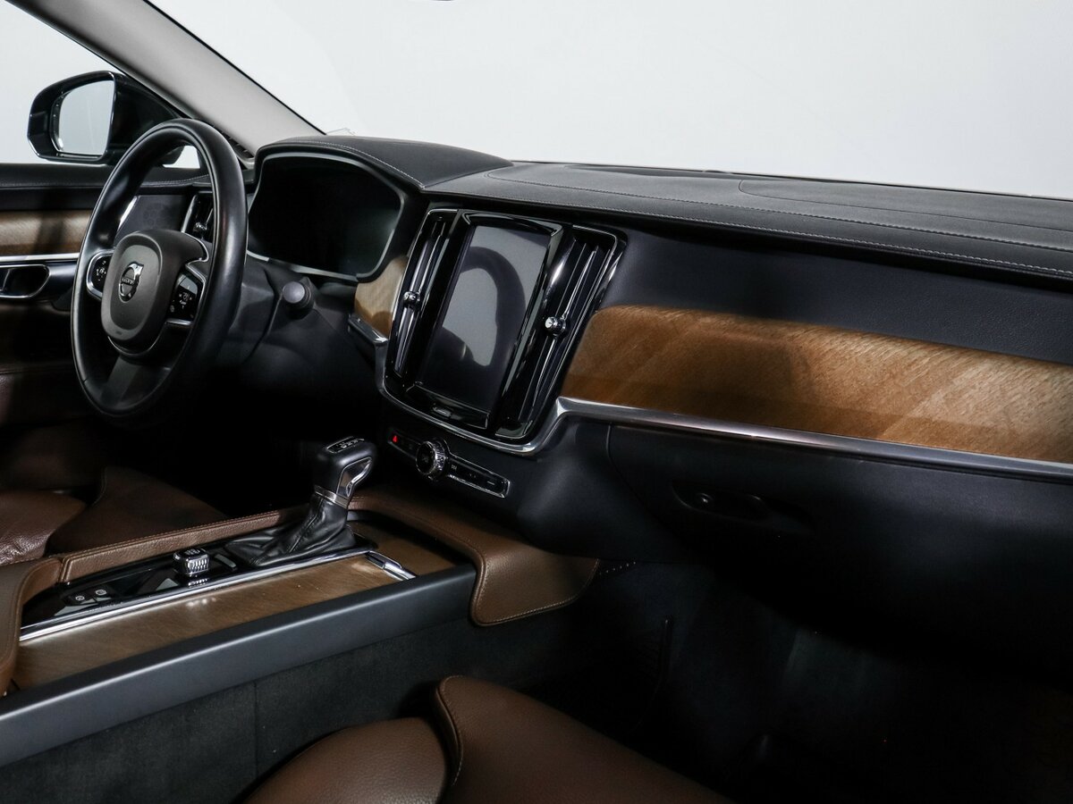 Volvo S90 с пробегом — 2019 год. Фото: #6