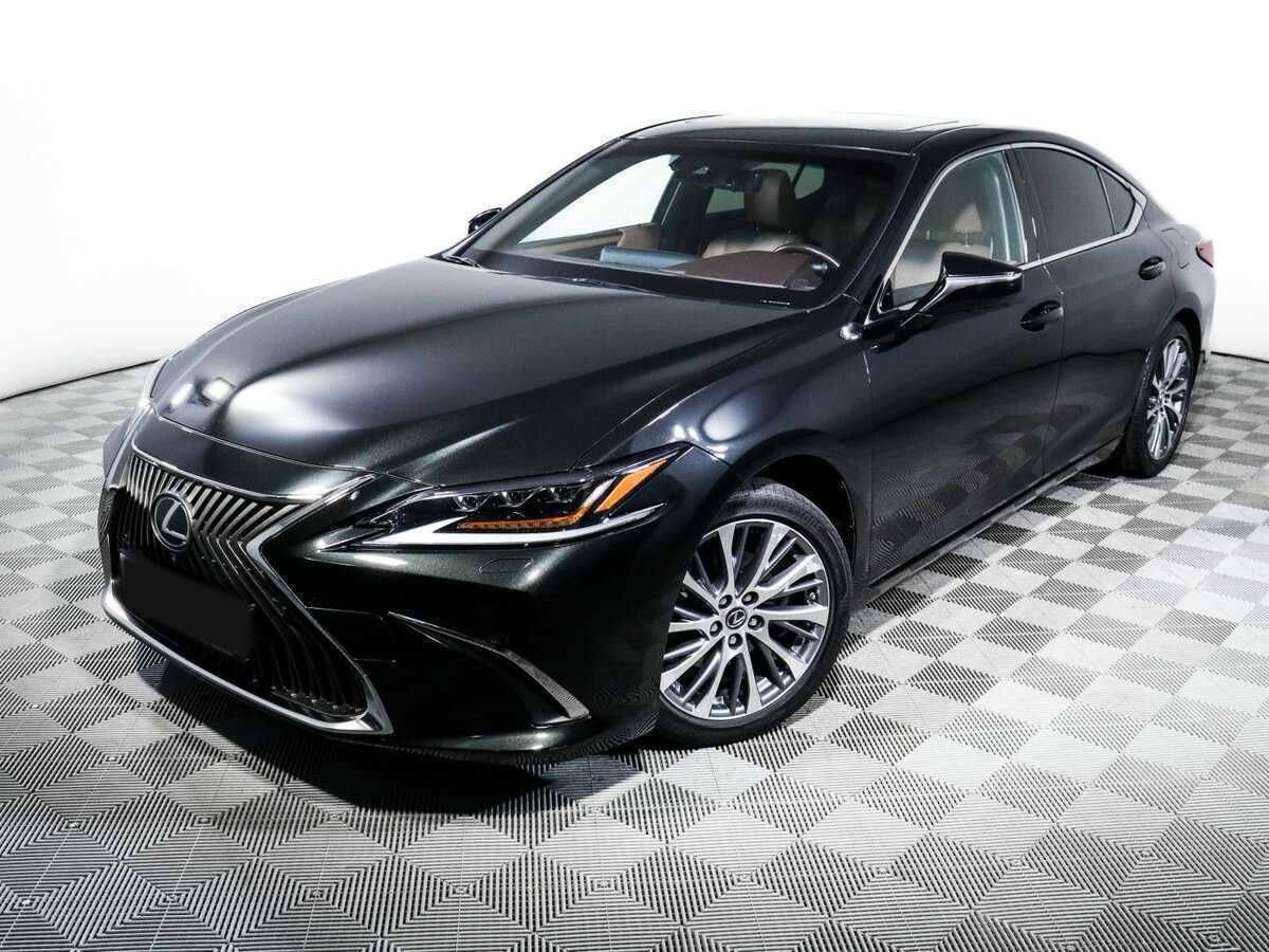 Lexus ES с пробегом — 2019 год. Фото: #14