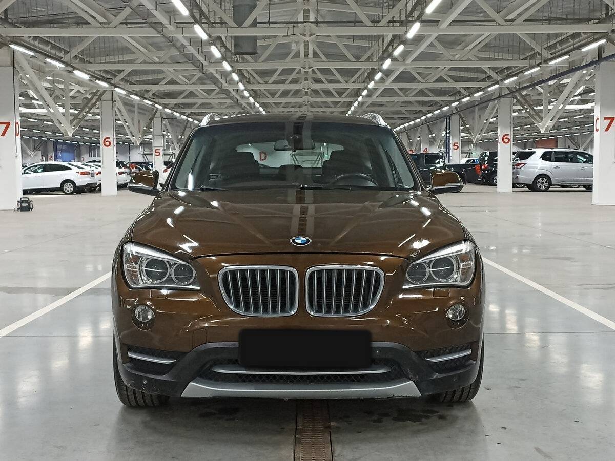 BMW X1 с пробегом — 2012 год. Фото: #1